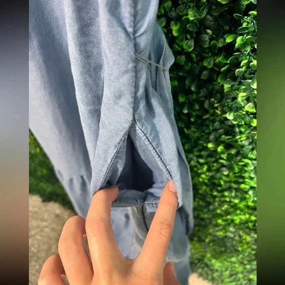 Torrid High Neck Tiered Mini - size 00 (M/L - 10) - Picture 10 of 12